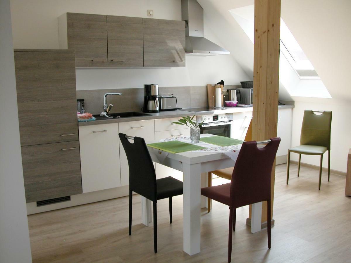 Feriendomizil Taupadel Apartment Burgel  Exterior photo